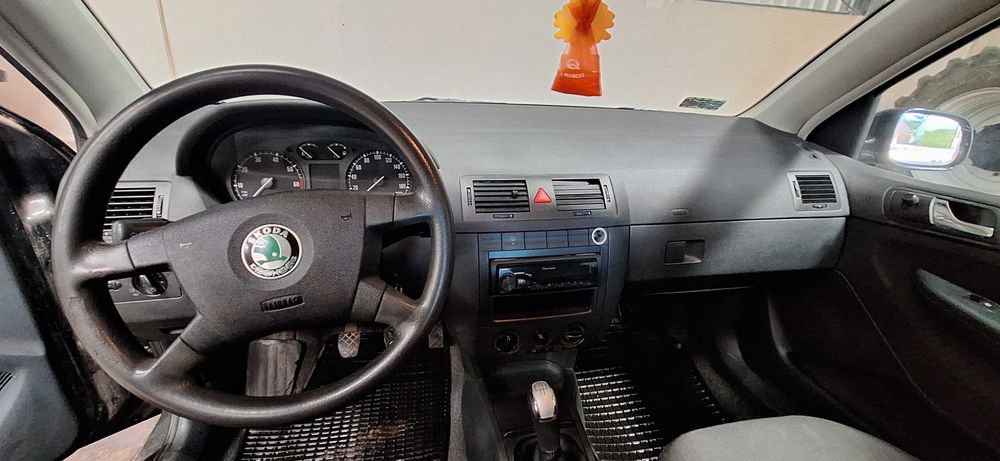 Skoda Fabia 1,2 2004r
