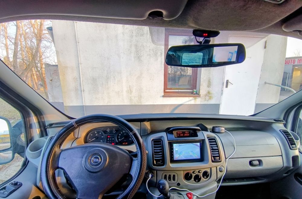 Opel Vivaro brygaduwka 5 osobowe
