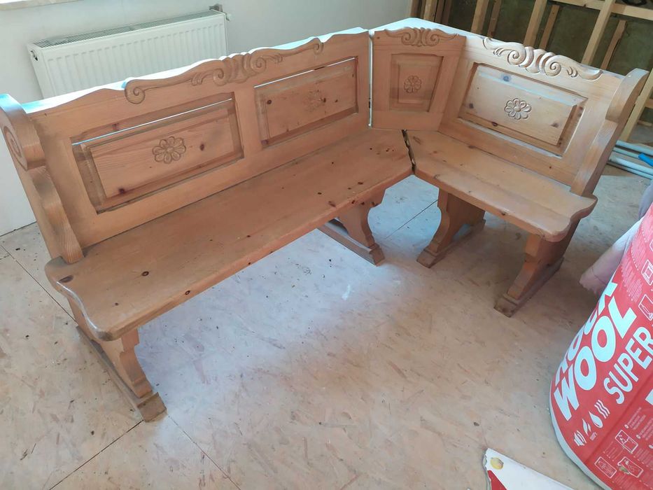 Drewniany narożnik kuchenny rzeżbiony, do renowacji, ławka narożna, lite drewno