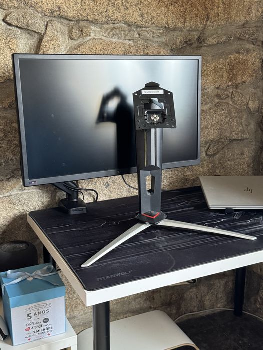 Monitor Acer XV273K – 27 4K 144Hz