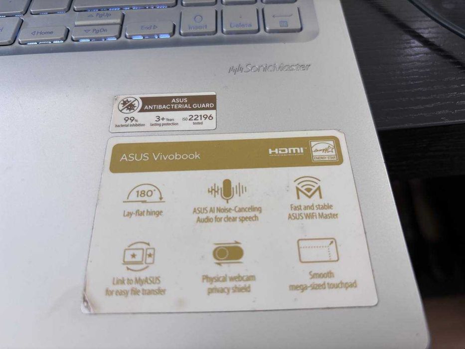 ASUS Vivobook 16 F1605EA