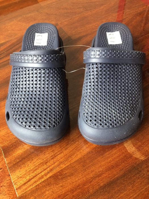 Cinelos (Crocs) 39