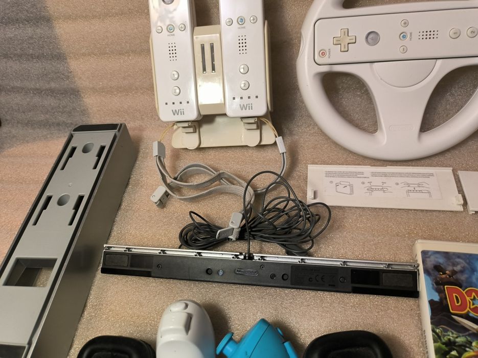 Nintendo Wii аксесуари джойстик нунчак