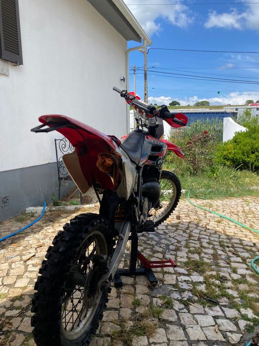 Gasgas ec 300 2005 2t matriculada