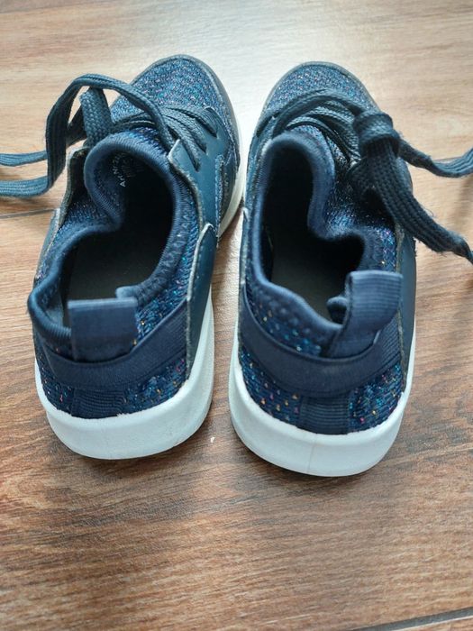 Buty sportowe 27
