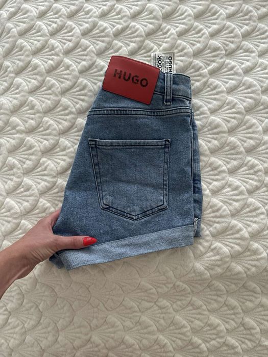 Джинсові Шорти Hugo Boss