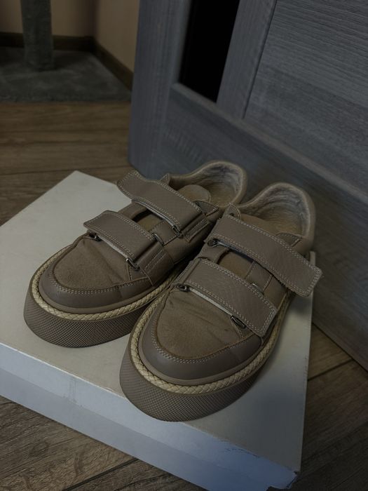 Продам утеплені кеди