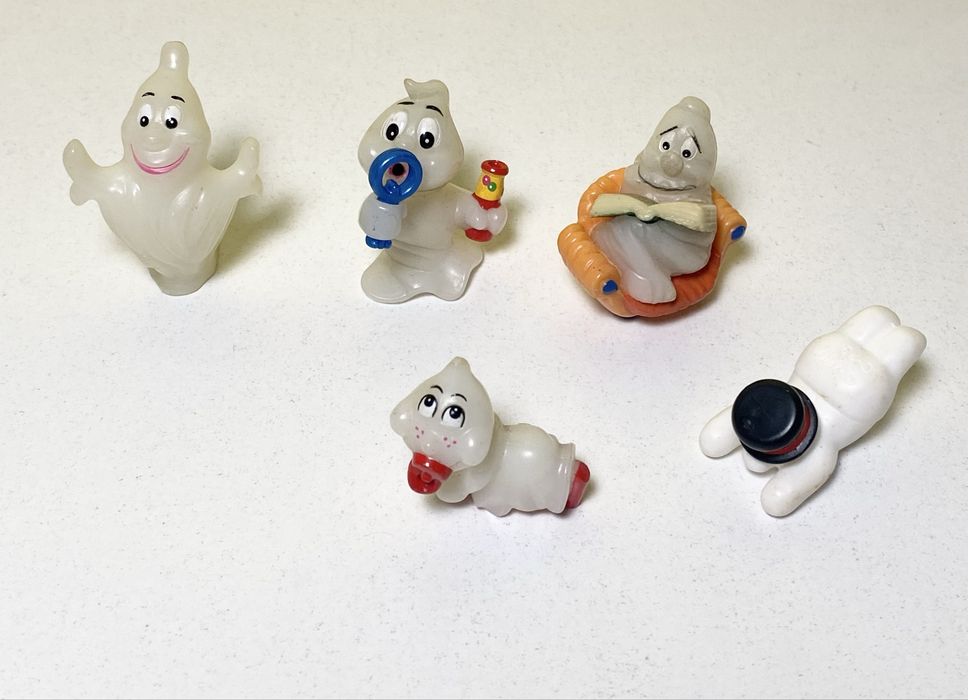 Kinder niespodzianka Duszki, Delfinek
