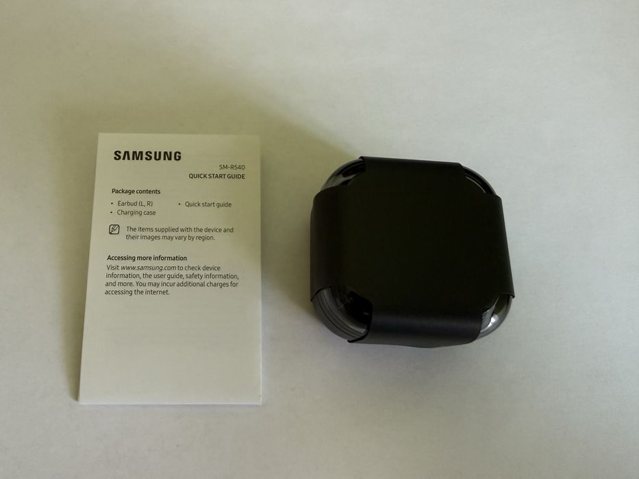 Samsung Galaxy Buds 4 sluchawki nowe
