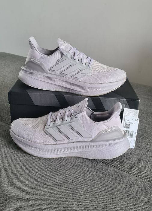 Adidas Ultraboost 5