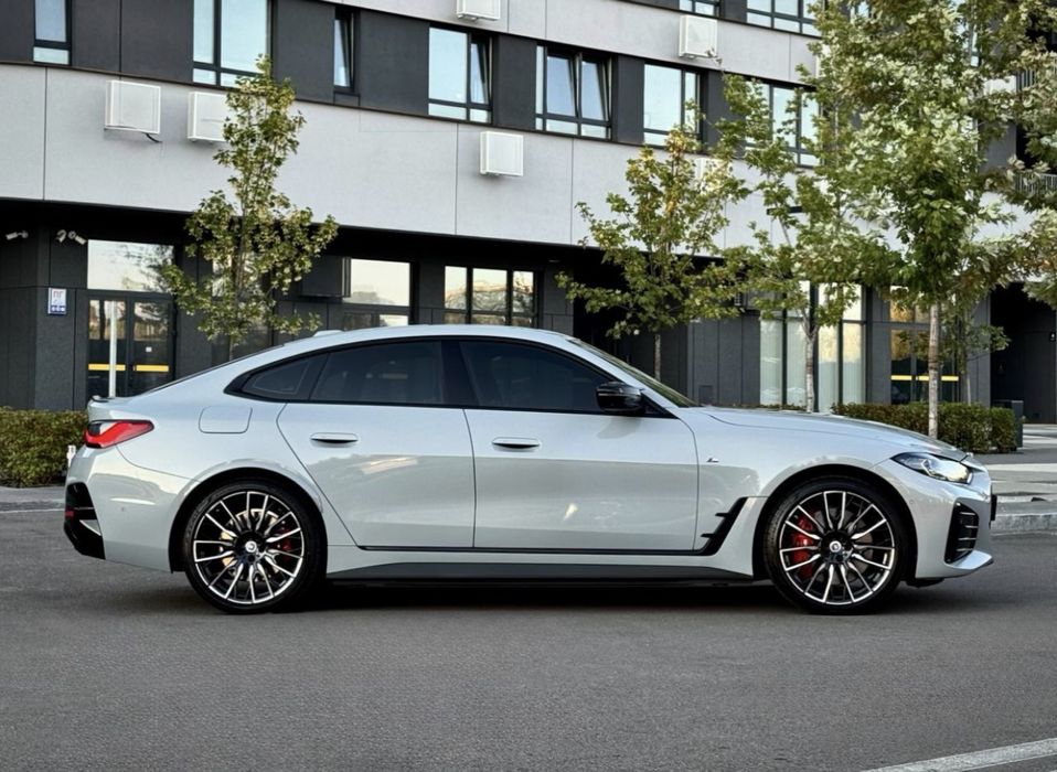 BMW I4 2023 84.9 kwt