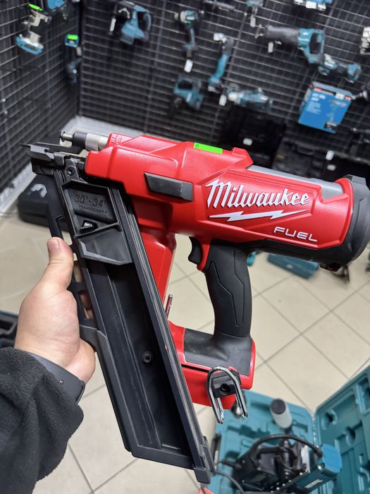 Gwozdziarka milwaukee M18FFN 18v NOWA do 90mm