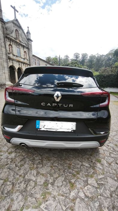 Captur 1.3 Exclusive caixa automática