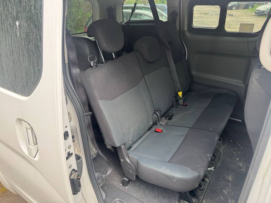 Продам Nissan e-NV 200