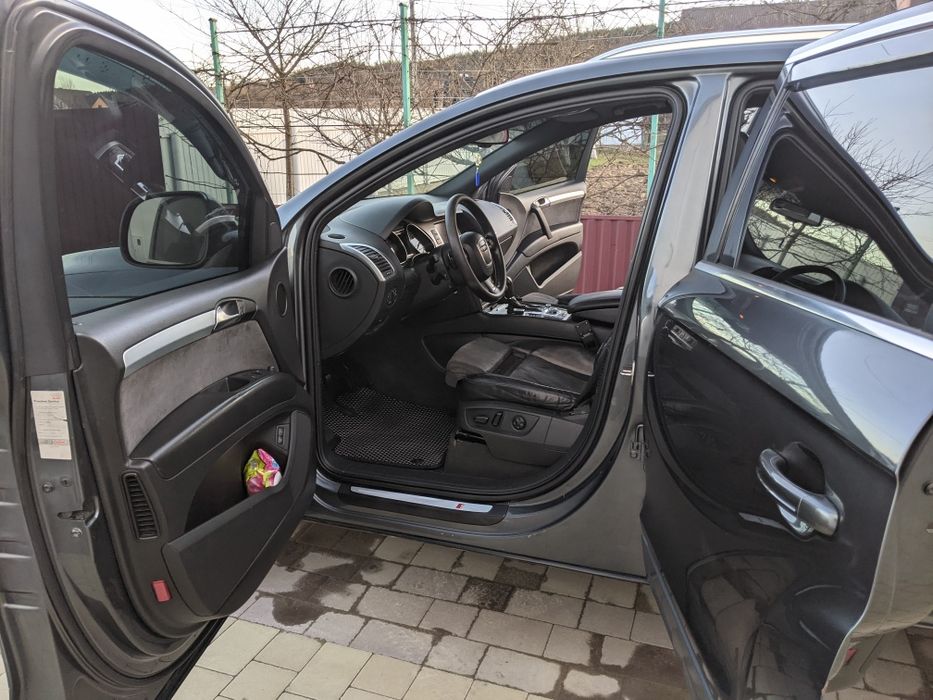 Продам ауді Q7 3.0TDI квадро
