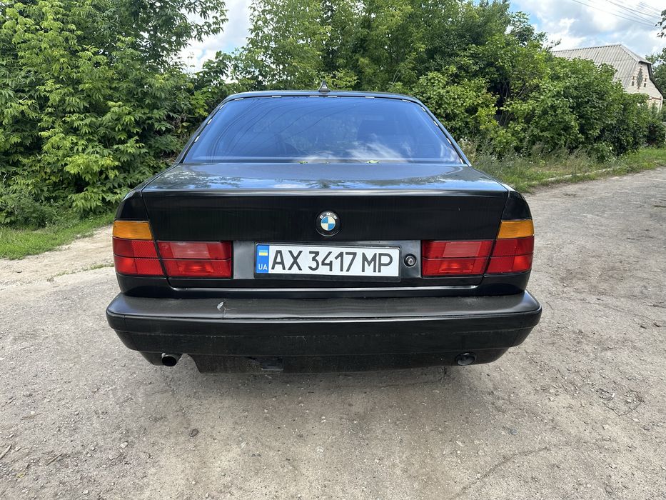Продам BMW 520 e34