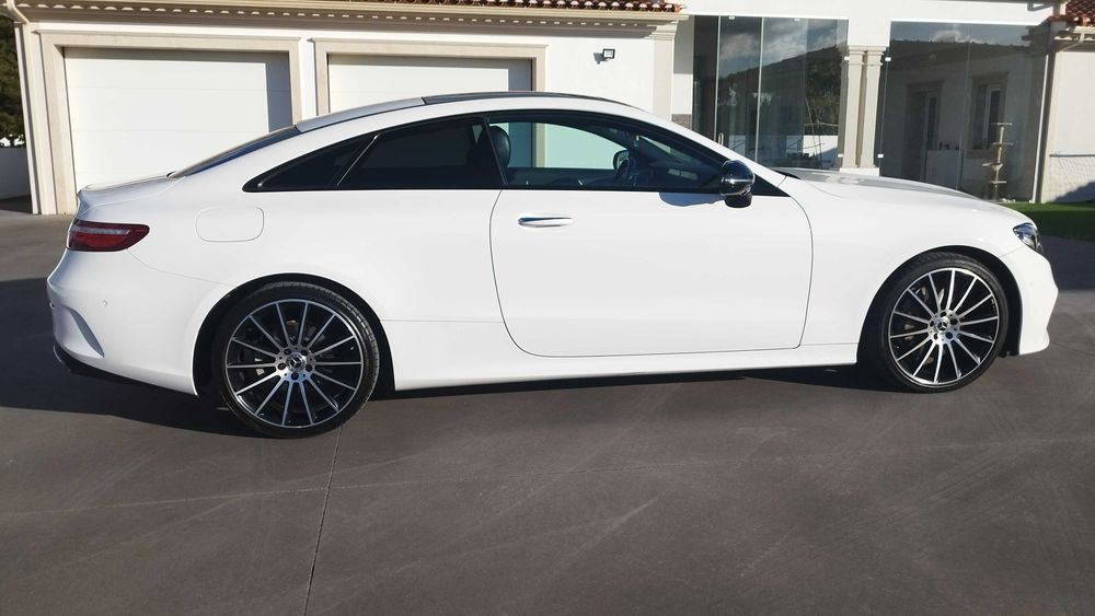 Mercedes E 220d Coupé AMG Line, Pack Night - NACIONAL