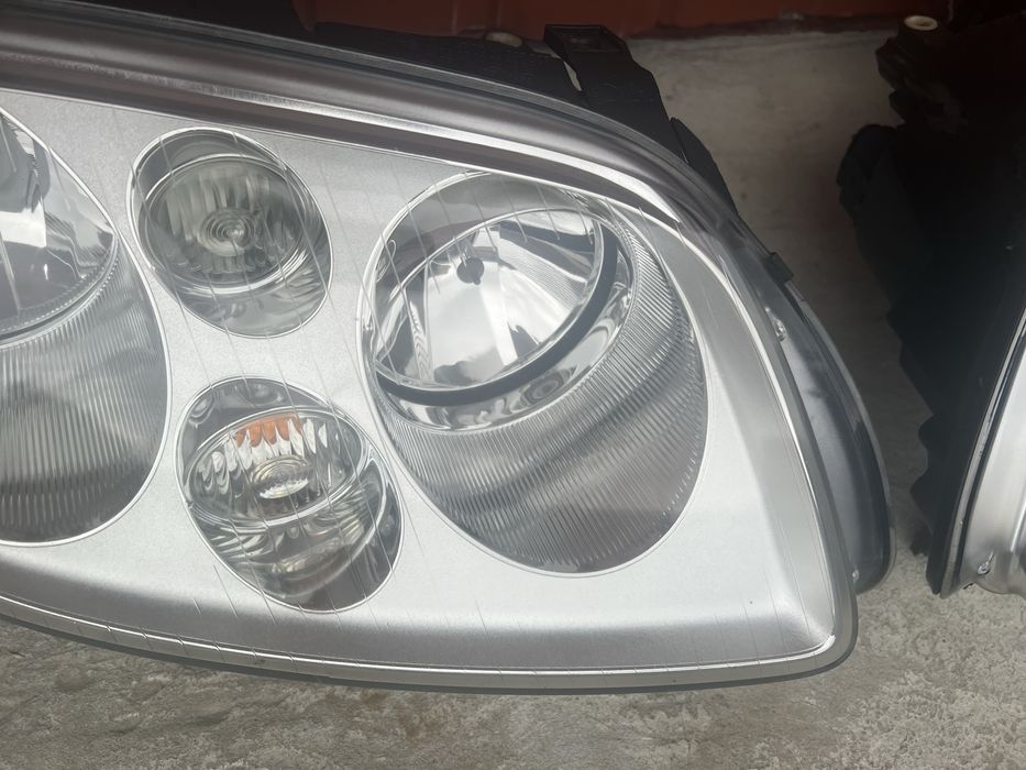 Фари фара  Touran Caddy Тоуран Кадді Hella