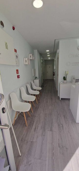 Gabinetes para profissionais de saúde - Ramada/ Odivelas