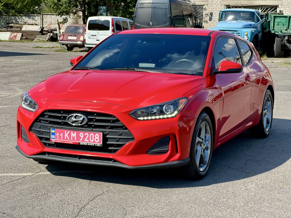 Hyundai Veloster