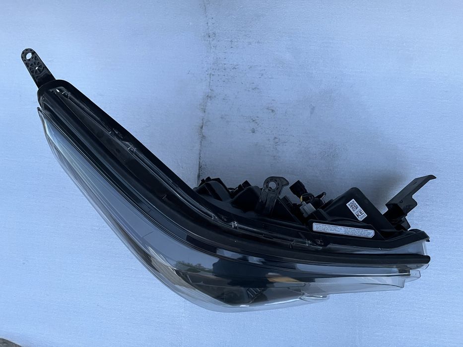 Фара права Subaru Forester 2022 2023 2024 KD америка