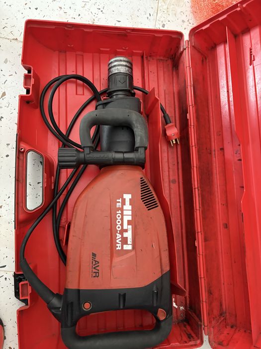 Młot Wyburzeniowy Hilti TE 1000