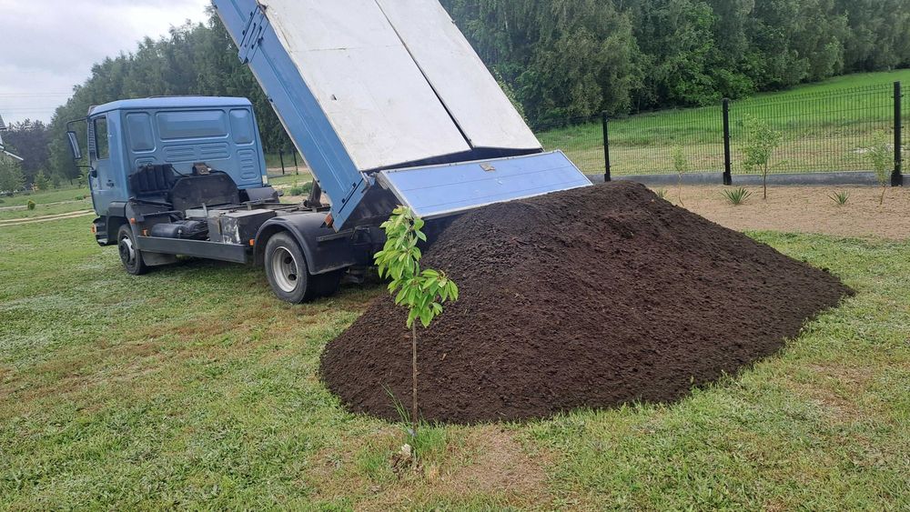 Ziemia ogrodowa przesiewana z transportem 3.5t