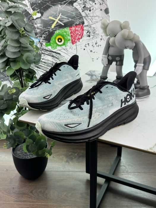Кросівки Hoka Clifton 9 46.5 розмір Е13825