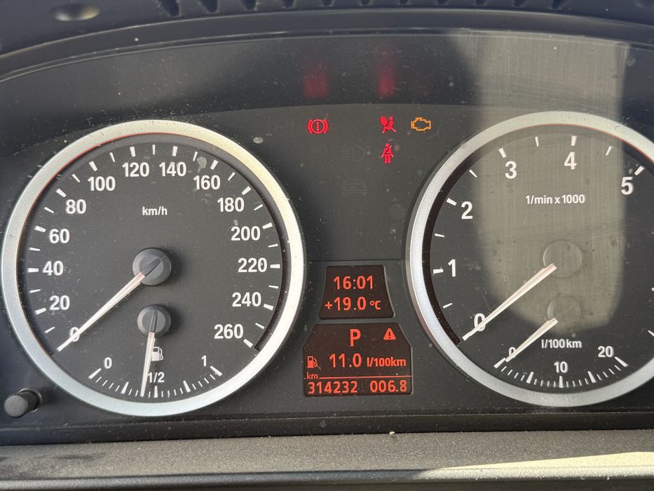 BMW E60 3.0 530i M54B30