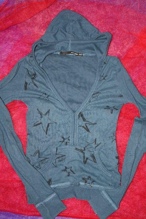 Свитер-худи с капюшоном ф.TALLY WEIJL р-XS/34 состояние нового