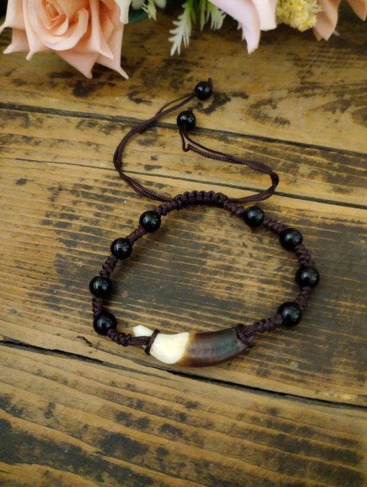 Bransoletka ząb kieł amulet