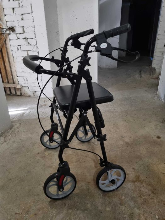 Chodzik, balkonik dla seniora składany