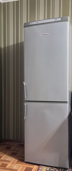 Холодильник Swizer