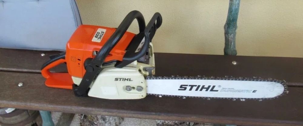 Roçadora FS460C e Motoserra 64.1 cm3 profissional STHIL