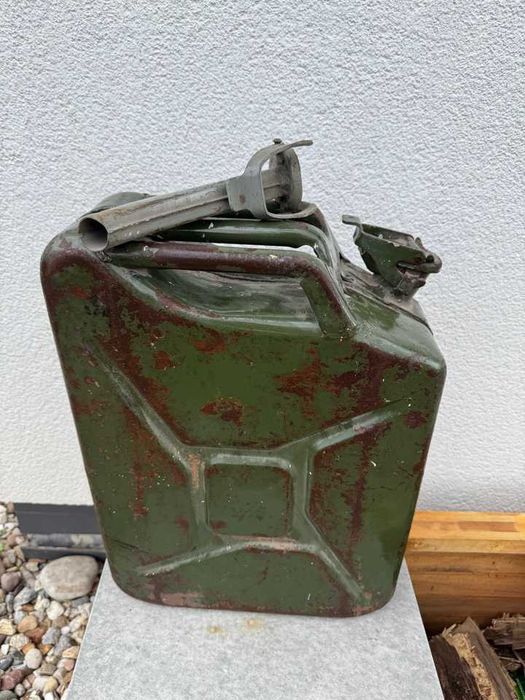 Kanister na paliwo 20l