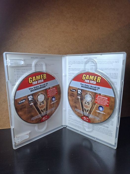 Conjunto de 12 jogos de PC [CD-Rom e DVD]