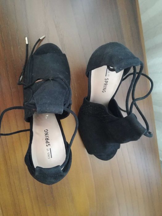 Sandálias sapatos abertos de salto Call it Spring