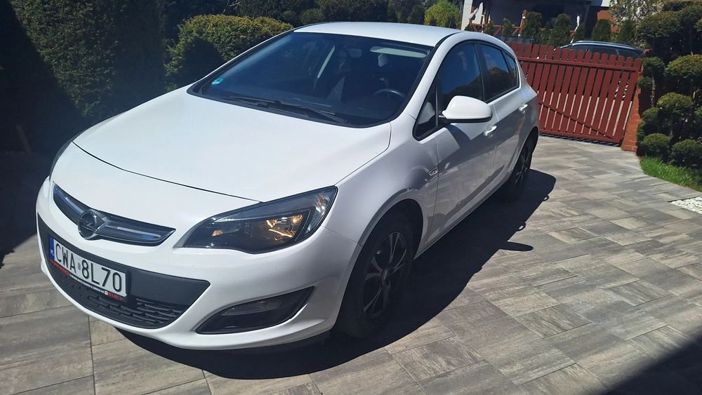 Seat Ibiza OPEL astra J 2015r 1.6 benzyna | SEAT IBIZA 1.4