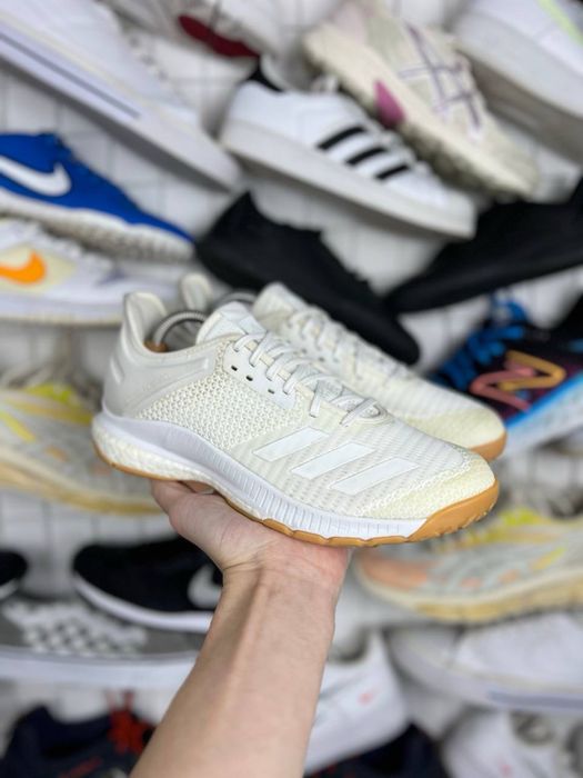 Кроссовки Adidas Оригинал р(38)