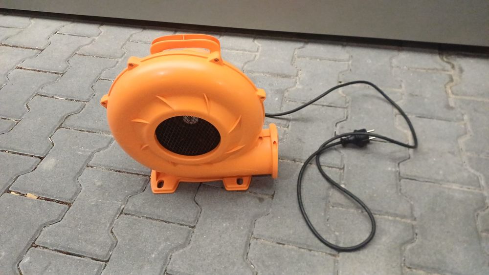 Bomba para insuflável