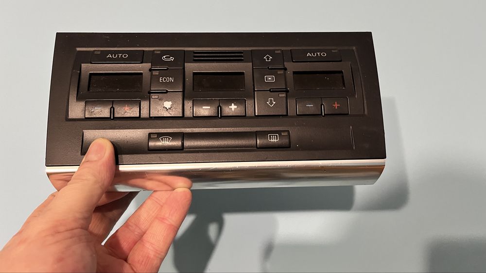 Panel klimatyzacji Klimatronik audi A4 B6/B7 Din 1