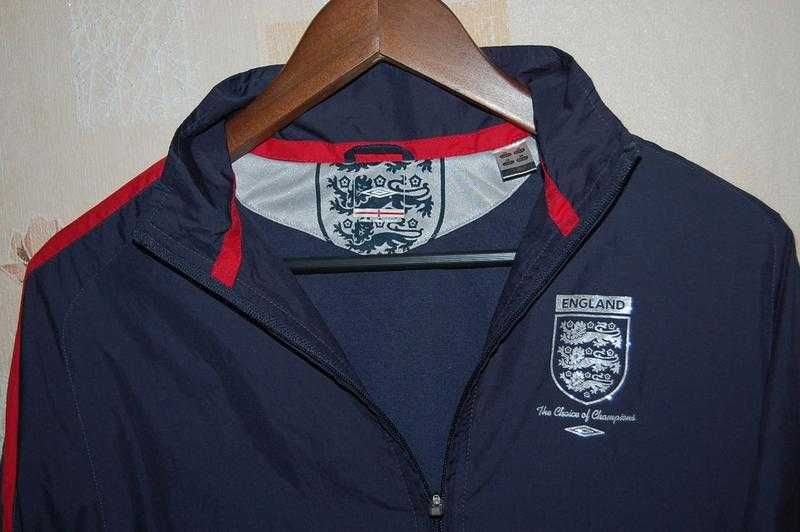 Куртка ветровка umbro england оригинал, подростковая ,м
