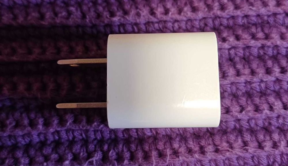 2 Adaptadores Apple Originais – US Power Adapter USB (A1385)