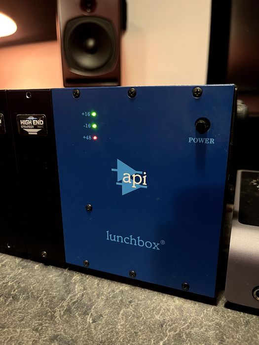 API 500-6B Lunchbox