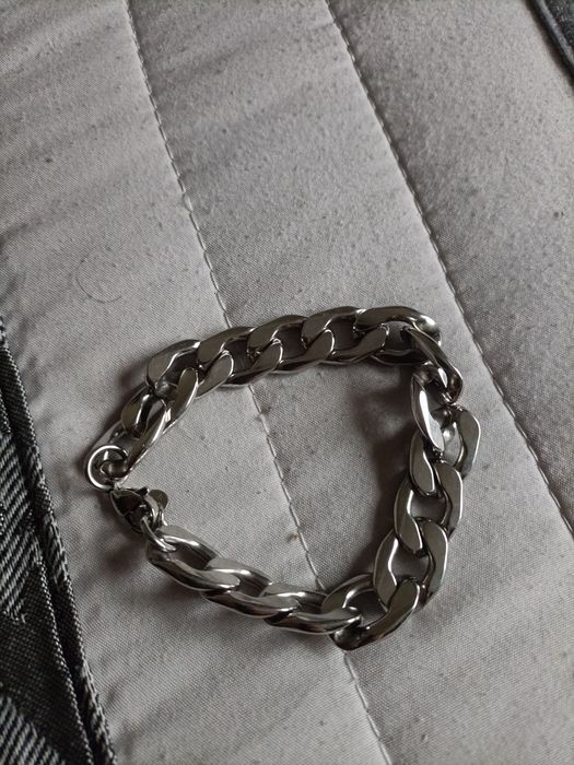Pulseira de homem em aço inoxidável como nova..