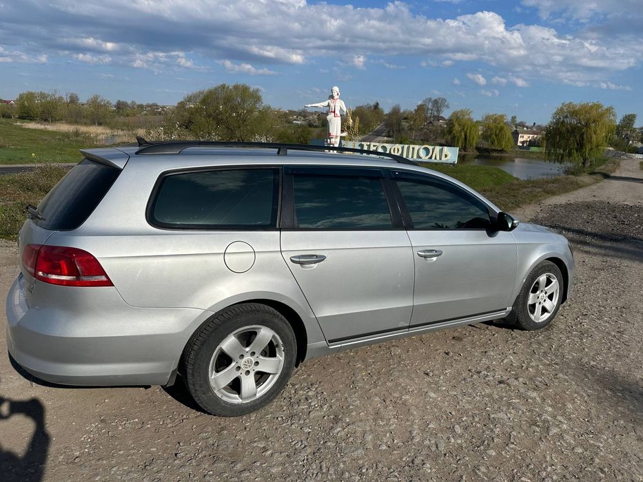 Volkswagen Passat 2011