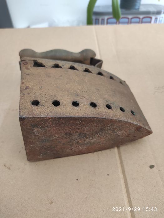 Ferro de engomar/passar a ferro