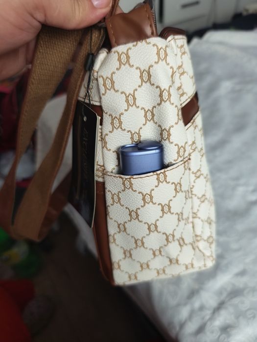 Torebka z długim paskiem