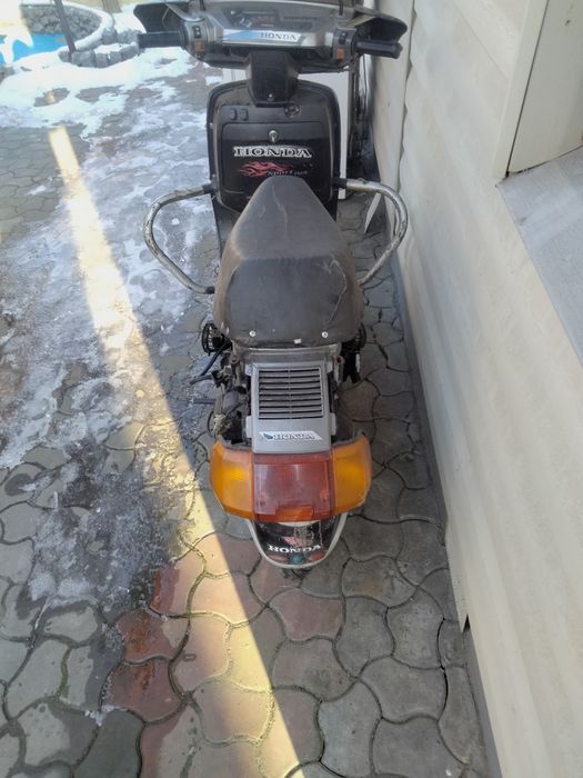 Скутер Хонда. 49,9 см