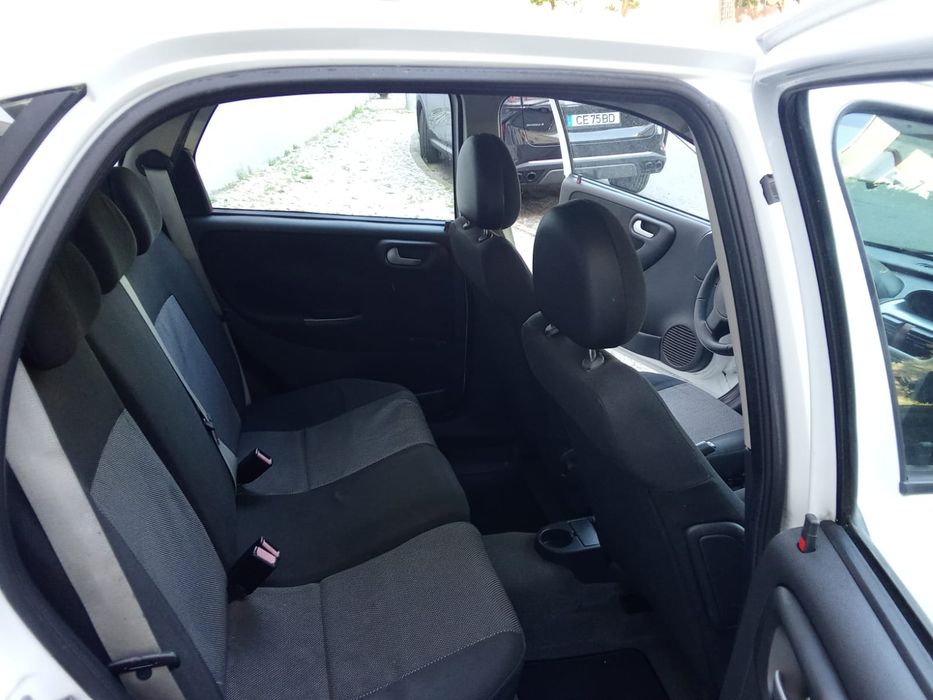 Opel corsa 1.3cdti 154.000km 2006/8